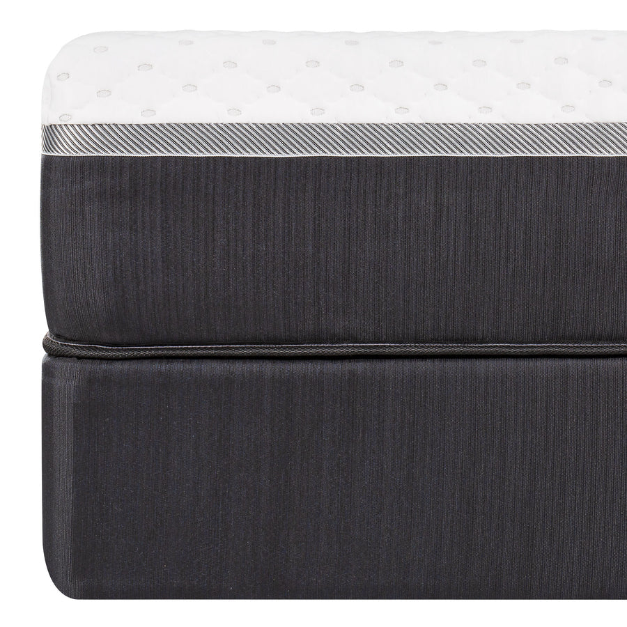DreamStar Century Latex (Medium-Firm) Latex offers unparalleled support and longevity